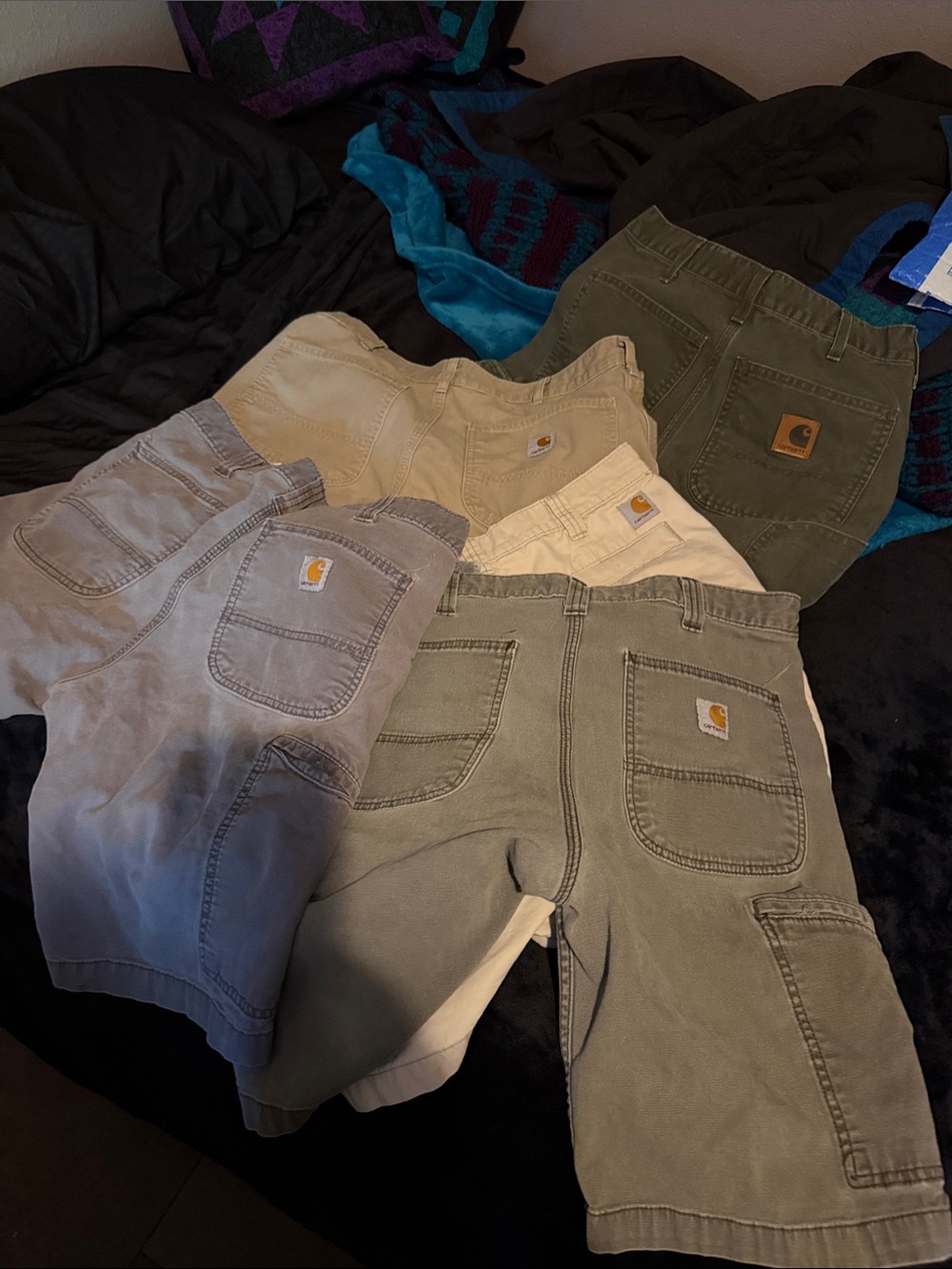 $60! 5 pair size 32 Carhartt Men's Cargo Shorts